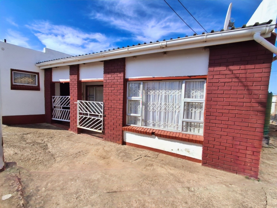 4 Bedroom Property for Sale in Mdantsane Nu 8 Eastern Cape